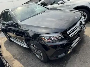 Mercedes-Benz GLC-Class 2017 Black