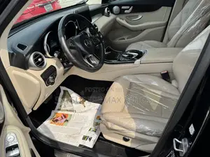 Mercedes-Benz GLC-Class 2017 Black