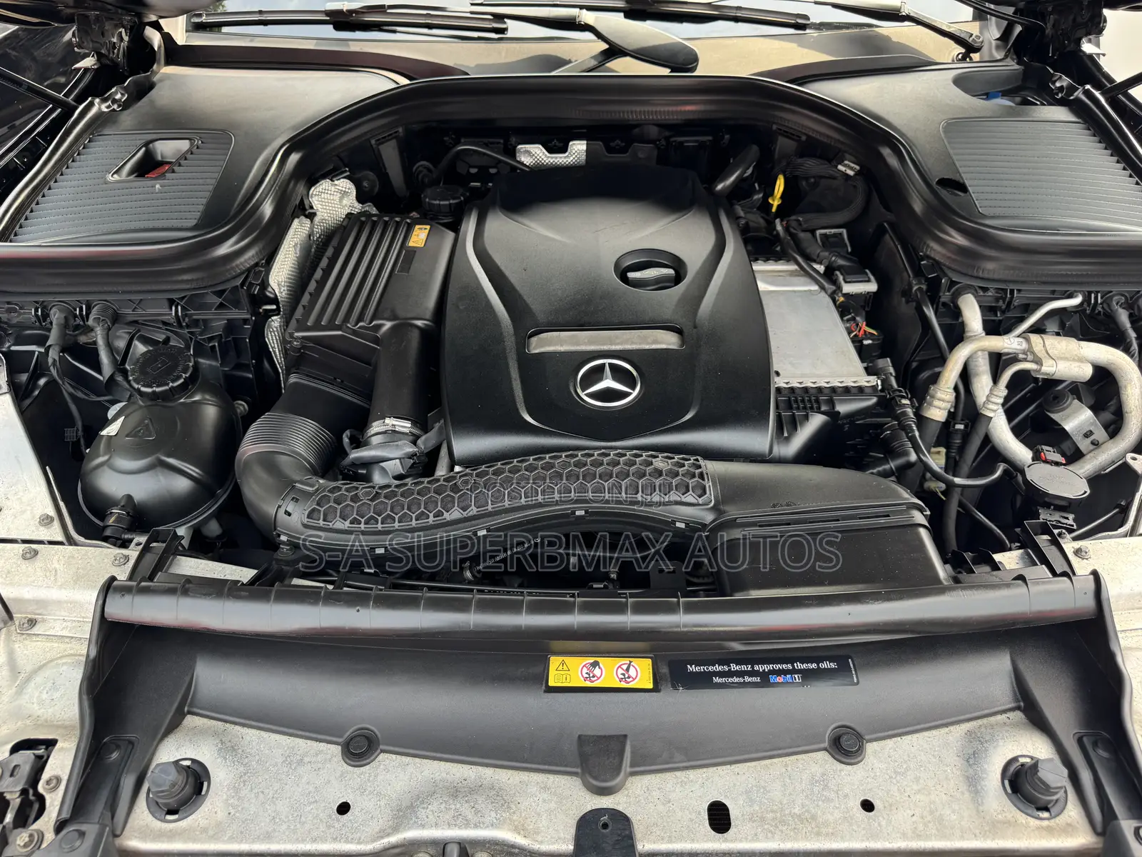 Mercedes-Benz GLC-Class 2017 Black