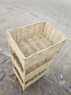 Raffia Rack