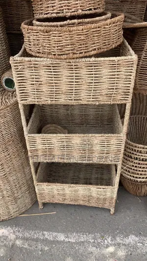 Raffia Rack
