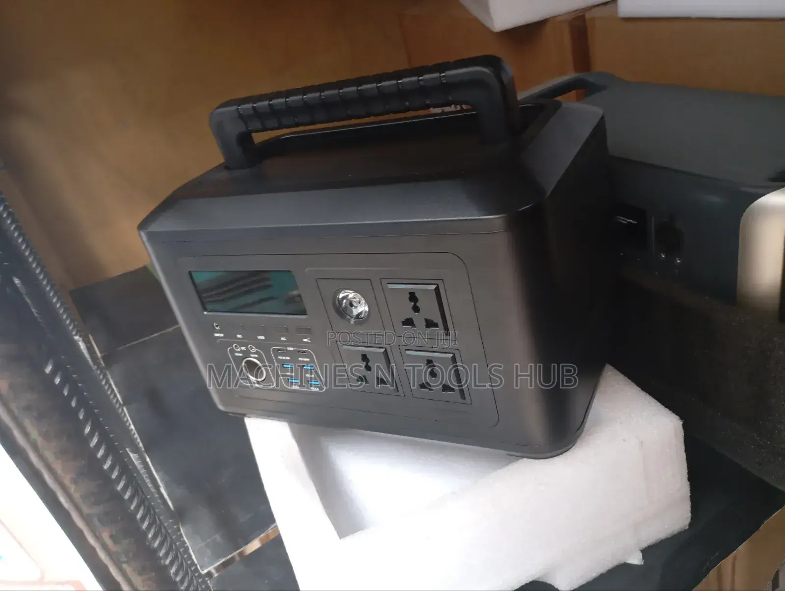 BLY 1000watts Solar Generator