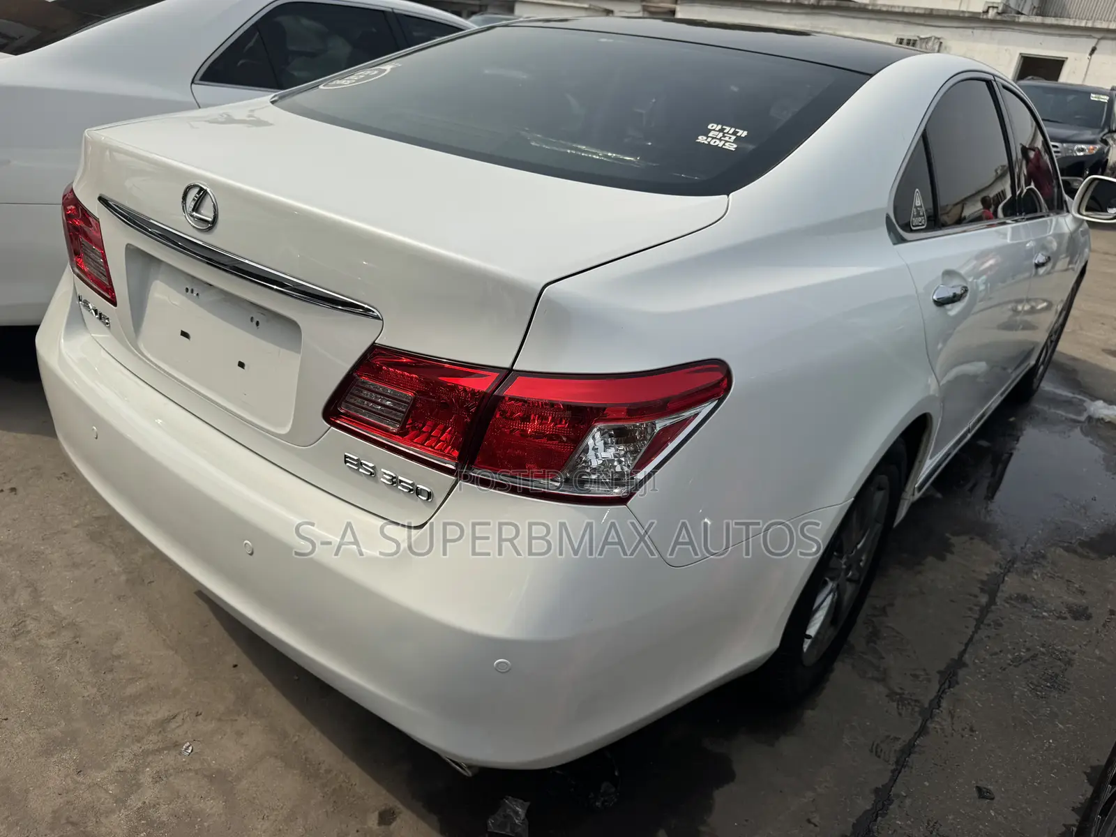 Lexus ES 350 2011 White
