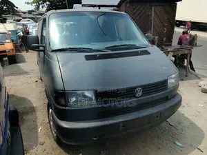 Volkswagen Transporter 2004 Grey