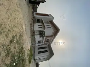 8bdrm Duplex in Army Renge Eneka, Port-Harcourt for sale