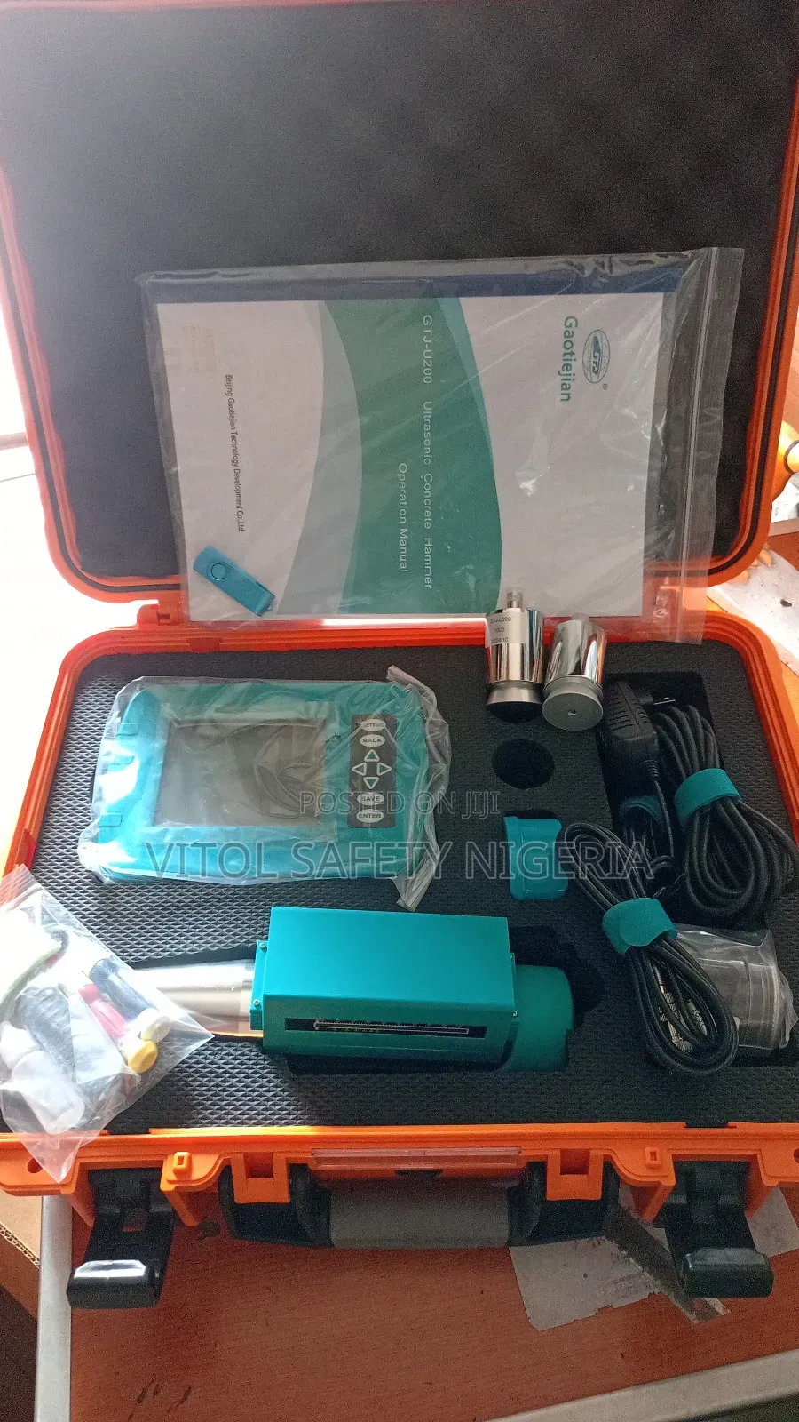 Ultrasonic Pulse Velocity Tester