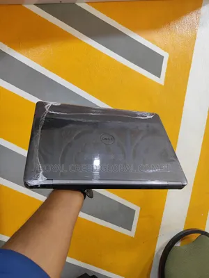 Laptop Dell Latitude E7450 8GB Intel Core I5 SSD 256GB