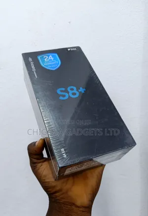 Photo - New Samsung Galaxy S8 Plus 64 GB Silver