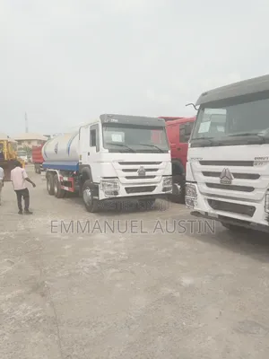 Brand New Howo Water Tankers for Sale