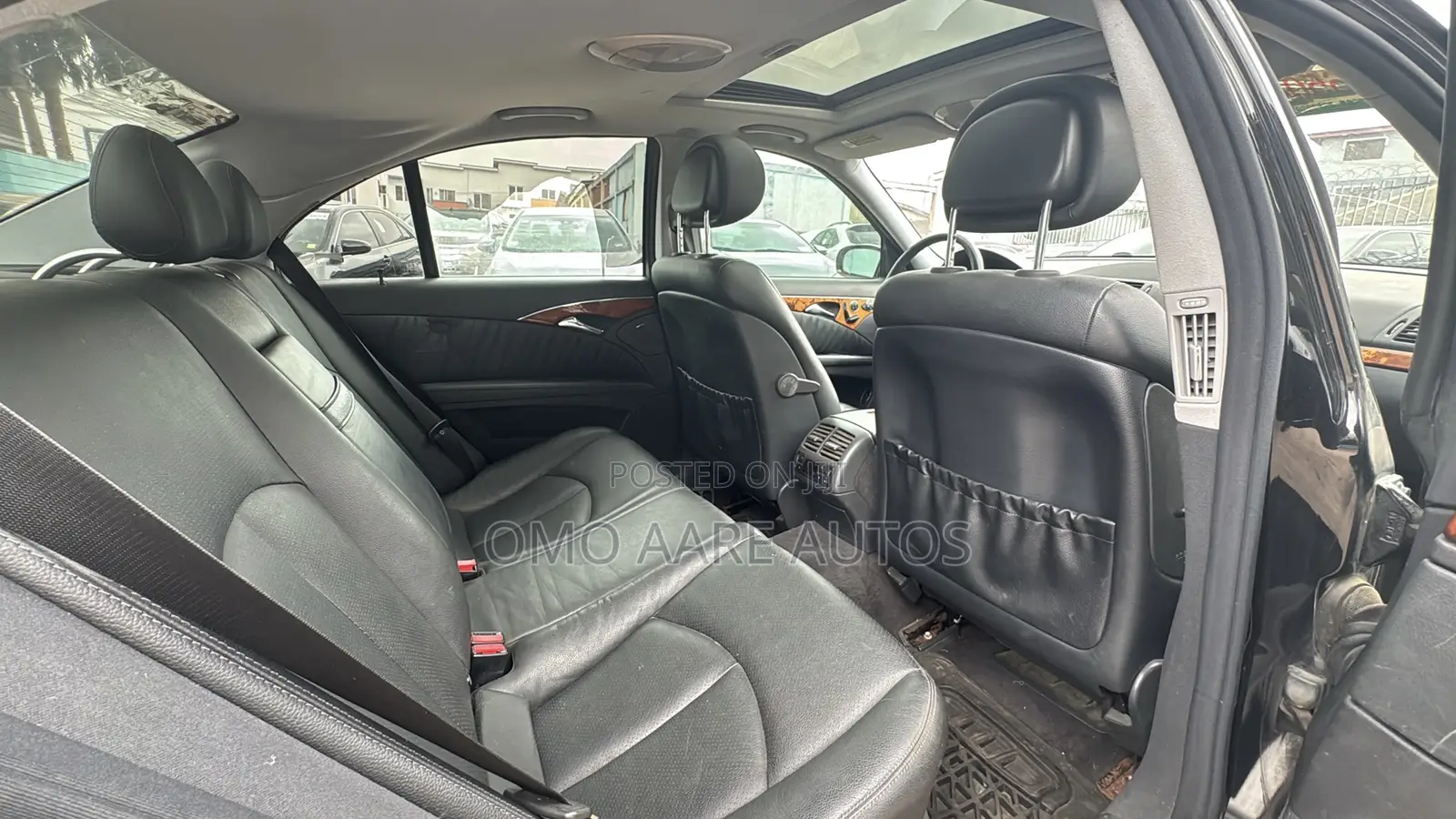 Mercedes-Benz E350 2006 Black