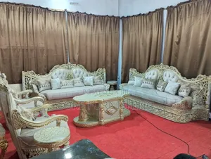 Photo - Classic Royal Sofa