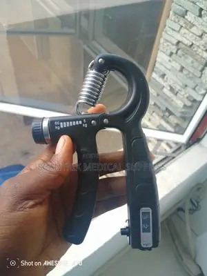 Strengthener Heavy Duty Hand Gripper With Counter