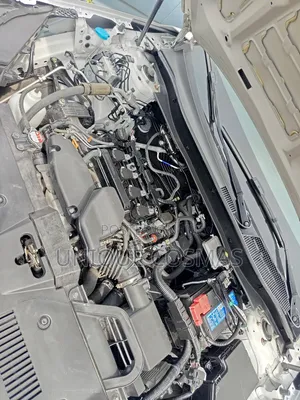 Honda CR-V 2023 White