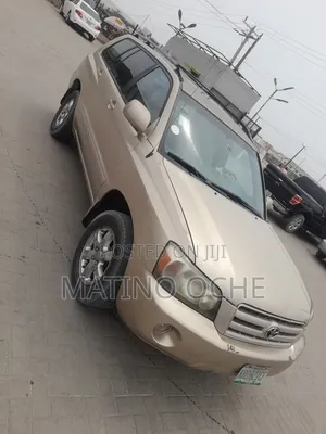 Photo - Toyota Highlander 2006 Gold