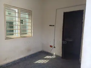 4bdrm Townhouse / Terrace in Wuye for rent