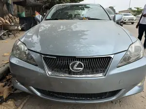Lexus IS 250 2008 Blue