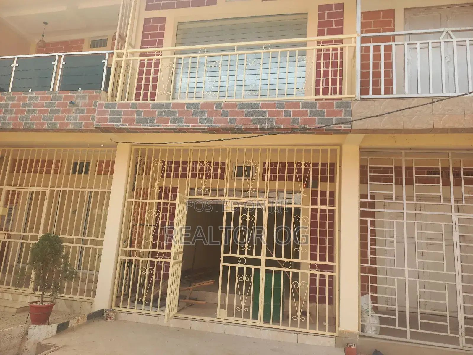 Duplex Shop Available for Rent in Fo1 Market Kubwa