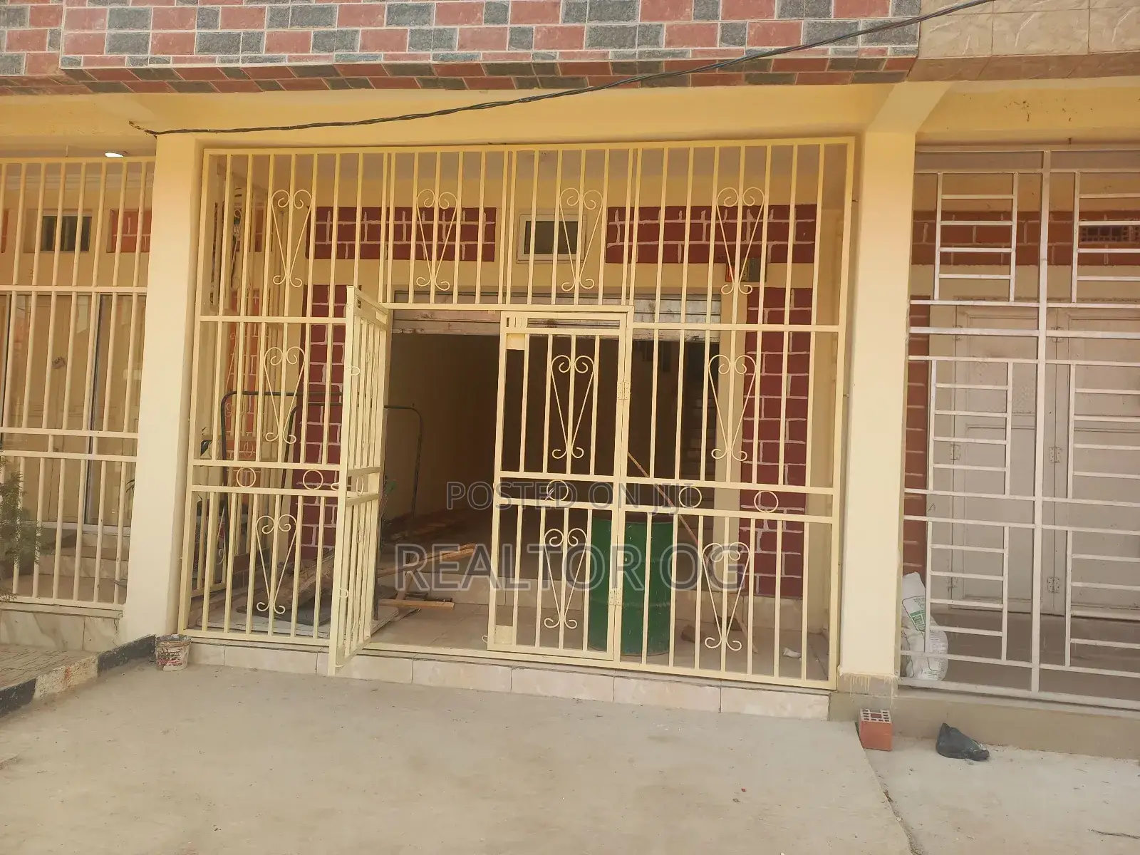 Duplex Shop Available for Rent in Fo1 Market Kubwa