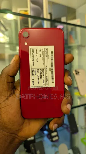 Apple iPhone XR 64 GB Red