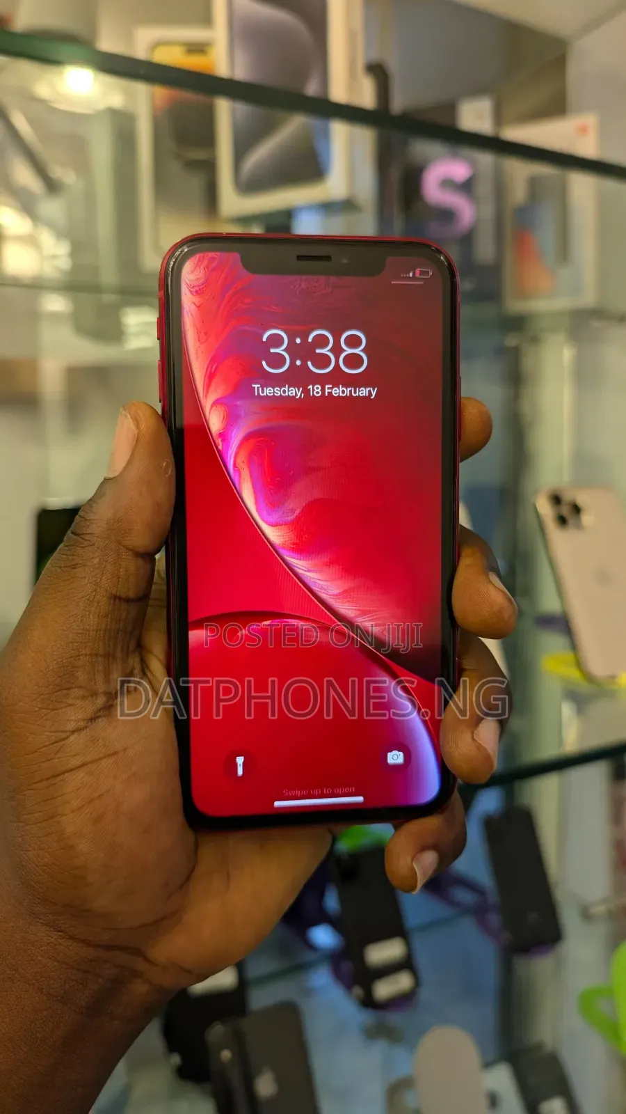 Apple iPhone XR 64 GB Red