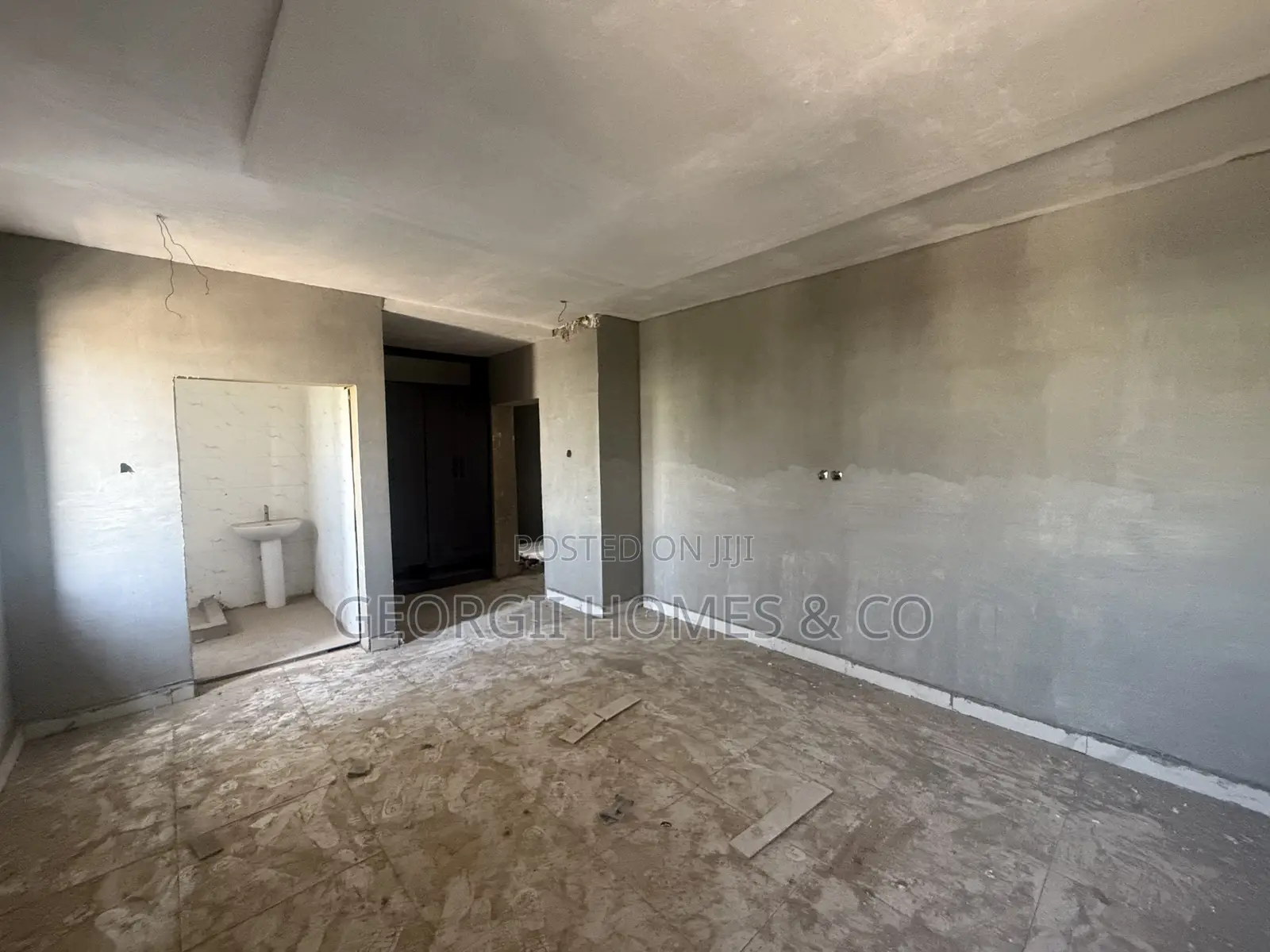 4bdrm Townhouse/Terrace in Kubwa for sale