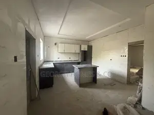 4bdrm Townhouse/Terrace in Kubwa for sale