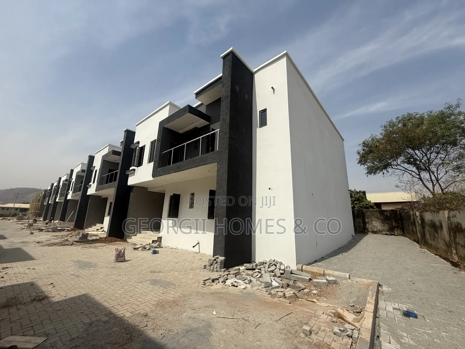 4bdrm Townhouse/Terrace in Kubwa for sale