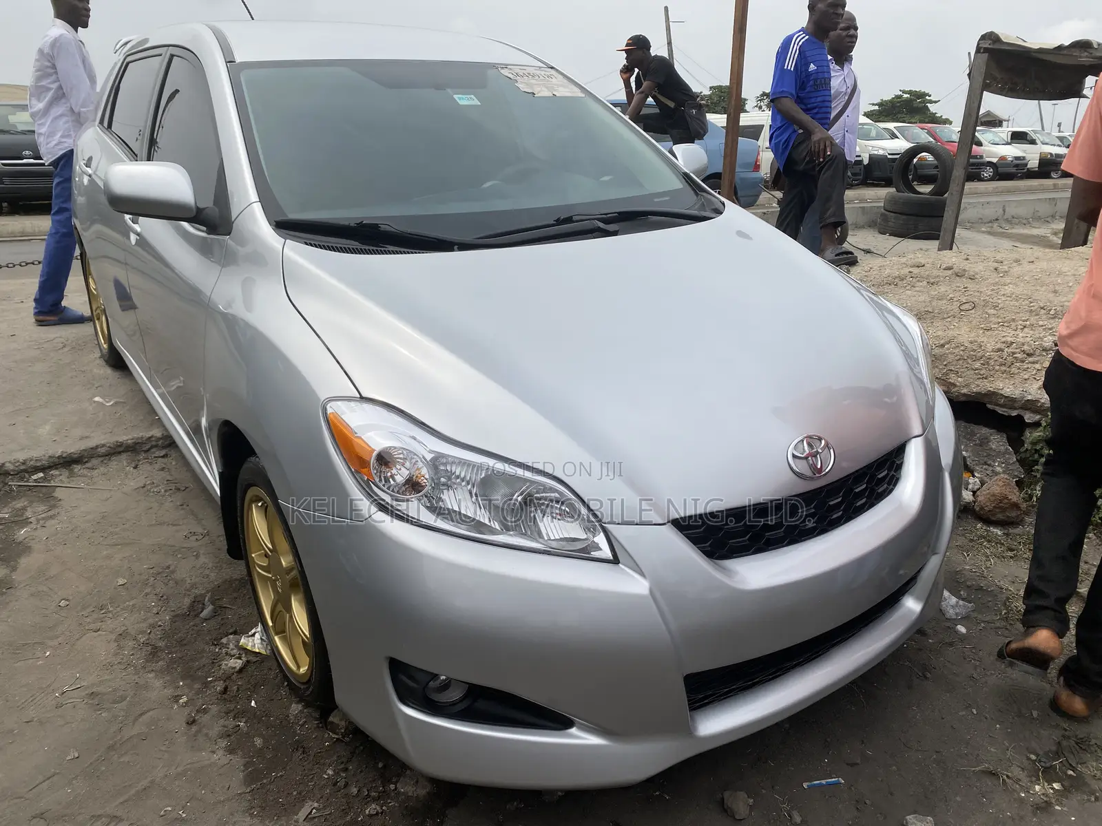 Toyota Matrix 2013 Silver