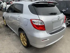 Toyota Matrix 2013 Silver