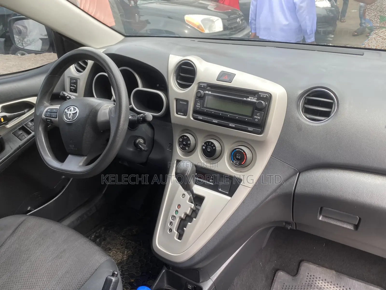 Toyota Matrix 2013 Silver