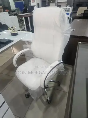 Supper Executive Chair White