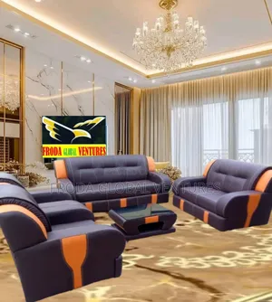 Set of 3+2+1+1 Seaters Leather Couch and Table