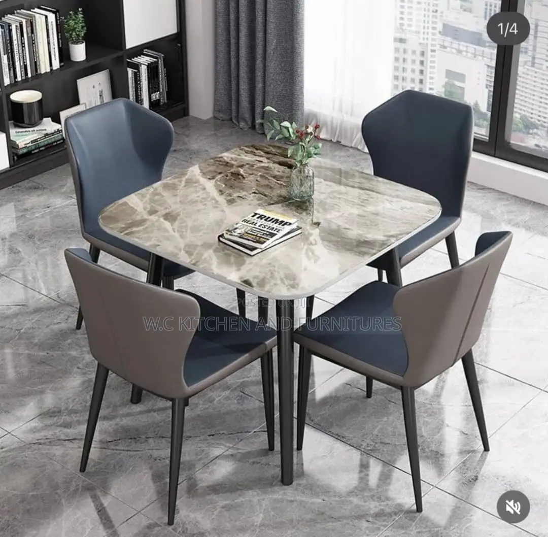 4 Seat Furniture