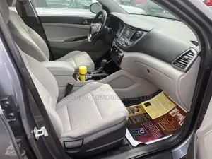 Hyundai Tucson Sport AWD 2016 Gray
