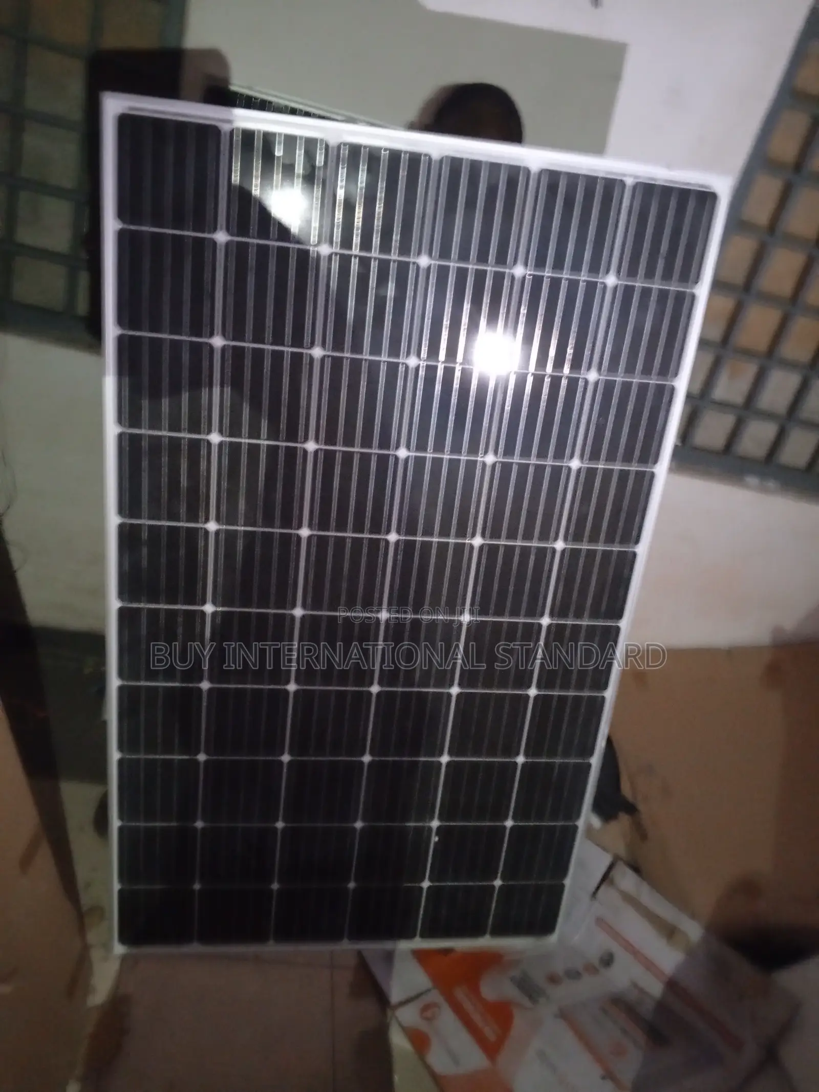 Renewable 350watts Solar Panel