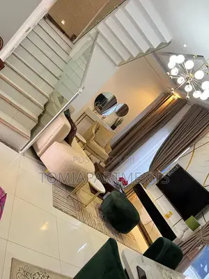 4 Bedroom Duplex Shortlet With Pool and Gym in Lekki Phase 1