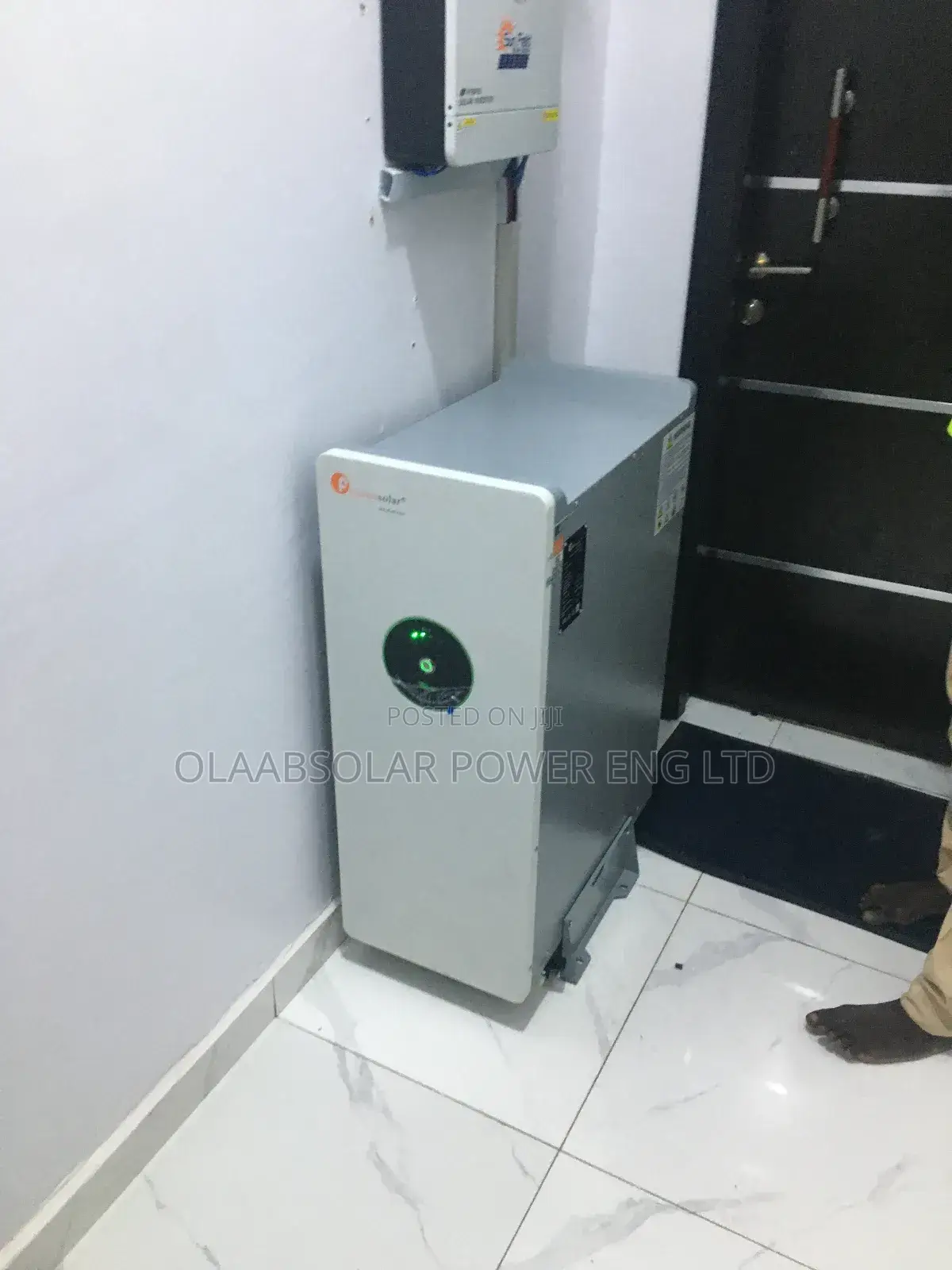 Solar Inverter Installation