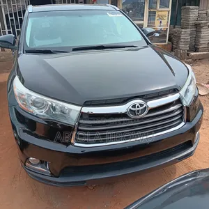 Photo - Toyota Highlander 2014 Black