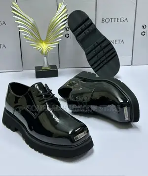 Corporate Mens Shoe( Bottega Veneta)