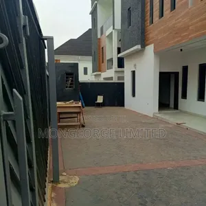 5bdrm Duplex in Magodo for sale