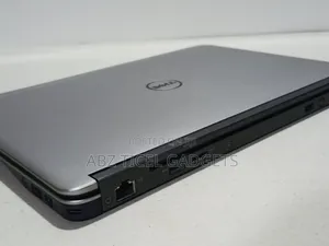Laptop Dell Latitude E7240 8GB Intel Core i5 SSD 256GB