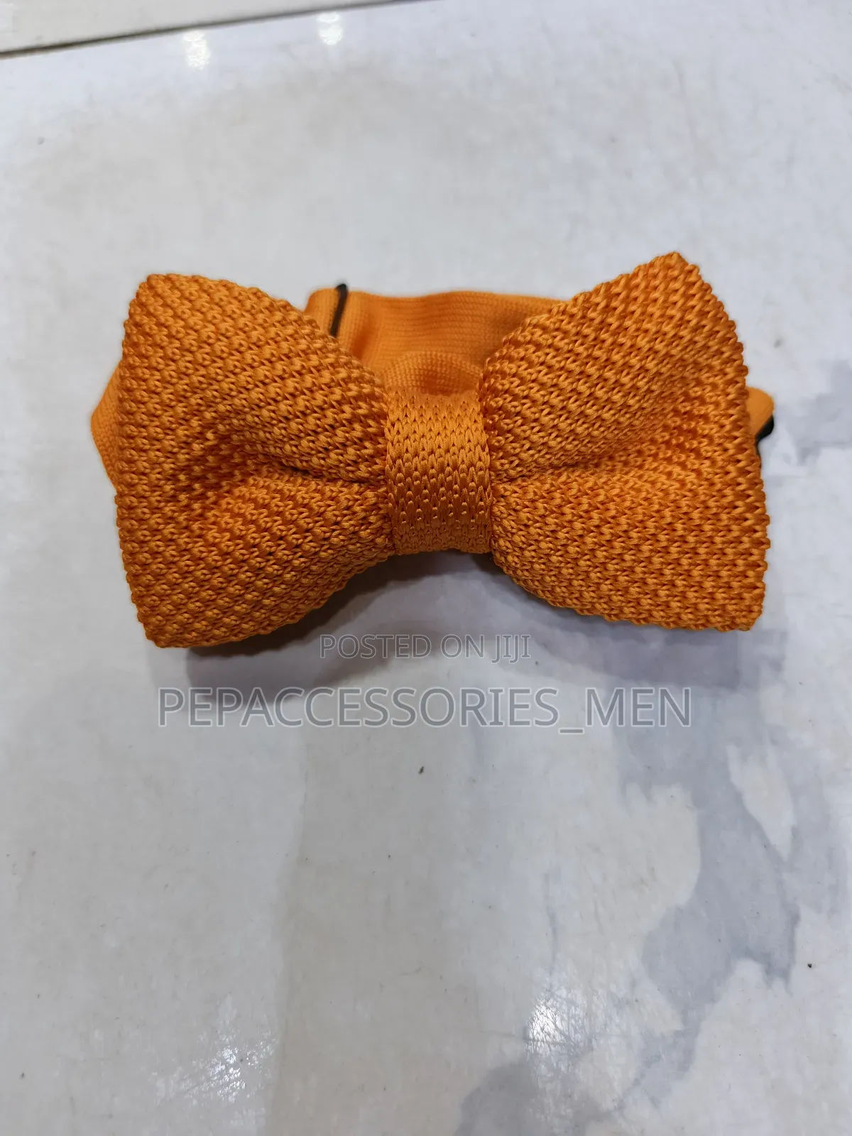 Knitted Bowtie