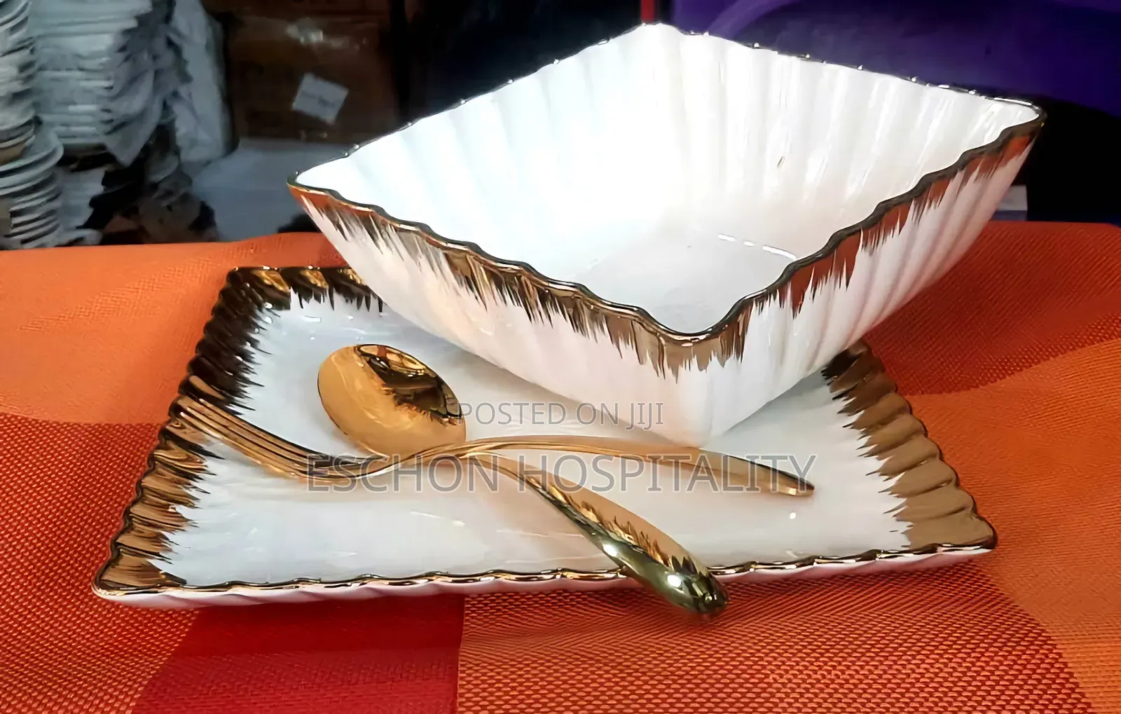Luxury Gold and White Eating Plate = 1 Set
