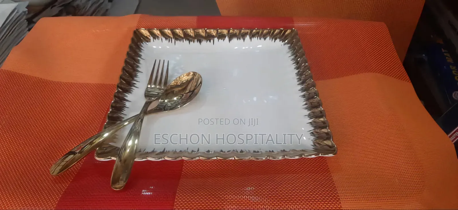 Luxury Gold and White Eating Plate = 1 Set