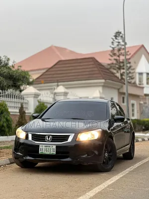 Photo - Honda Accord 2.0 i-VTEC 2009 Black