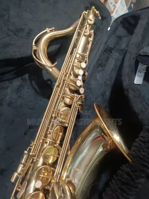 Standard Japan Tenor Saxophone