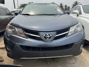 Toyota RAV4 2014 Blue