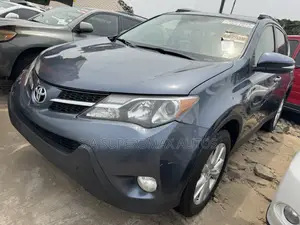 Toyota RAV4 2014 Blue