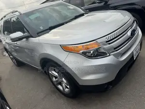 Ford Explorer 2013 Silver