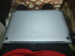 Laptop Apple MacBook Pro 2019 16GB Intel Core I7 SSD 512GB